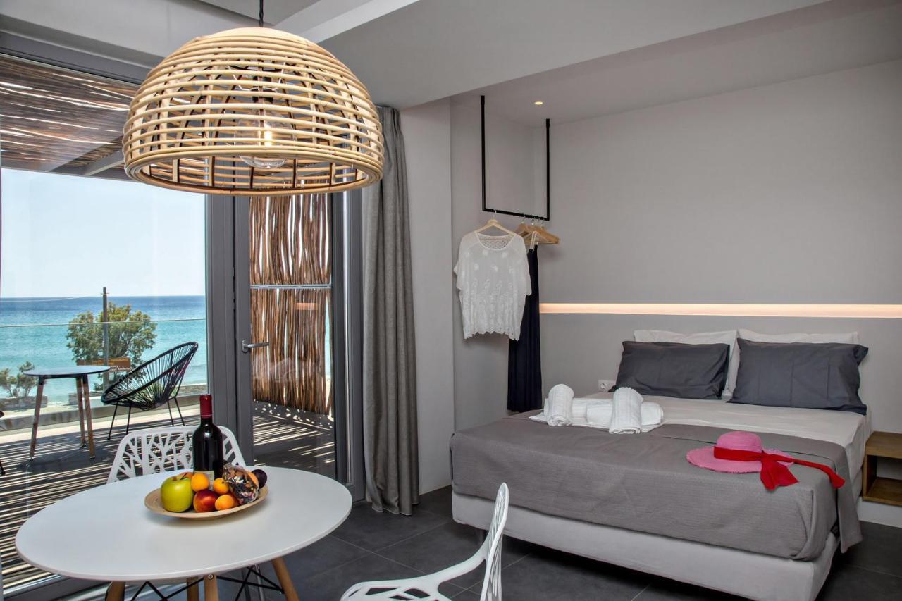 Seaside Tinos Apartment Kionia Exterior photo